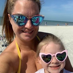 Meet your Posher, Colleen